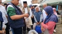 Emak-emak dan Pedagang Pasar