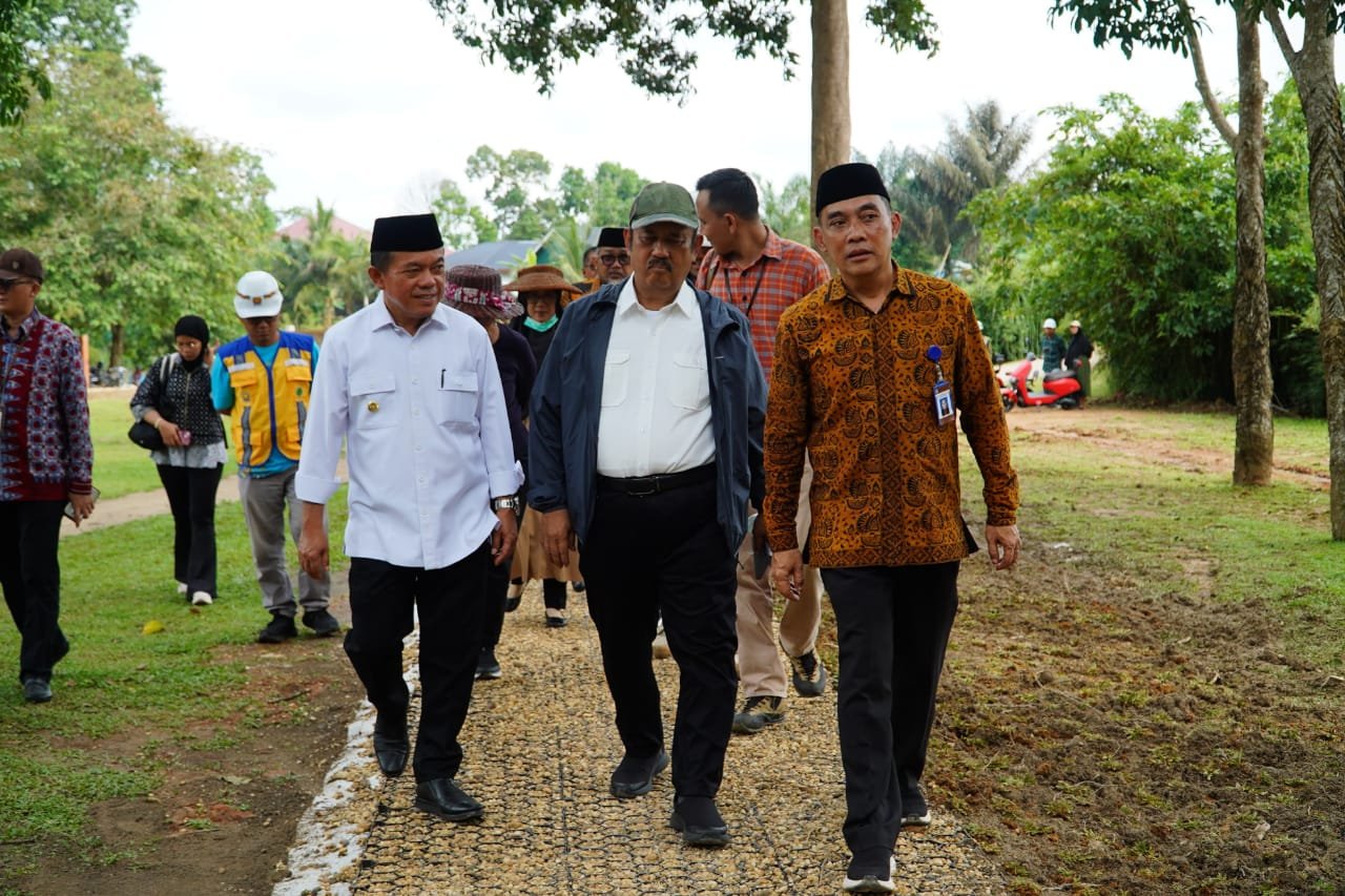 Gubernur Al Haris