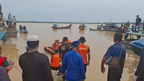 Kecelakaan di Sungai Batanghari, ABK Pengangkut Sawit Akhirnya Ditemukan