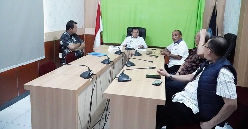 Dipimpin Mendagri Gubernur Al Haris Ikuti Rakor Persiapan PSU Melalui Zoom Meeting