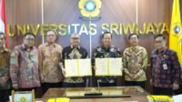 Pemerintah Kabupaten Muaro Jambi menjalin kerjasama dengan Universitas Sriwijaya (UNSRI) Palembang terkait penyediaan dokter spesialis di Kabupaten Muaro Jambi.