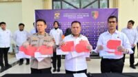 Seorang mantan karyawati Bank BPD Jambi cabang Kerinci diamankan tim Direktorat Reserse Kriminal Khusus (Ditreskrimsus) Polda Jambi.