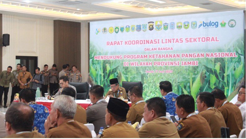 Wakil Gubernur (Wagub) Jambi Drs. H. Abdullah Sani, M.Pd.I menghadiri Rakor Lintas Sektoral Dalam Rangka Mendukung Ketahanan Pangan Nasional