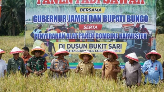 Gubernur Al Haris Salurkan Bantuan Rp. 9,5 Miliar untuk Dukung Swasembada Pangan di Bungo