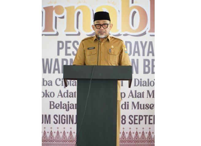 Sekda Sudirman Buka Pameran Kenduri Swarnabhumi, Angkat Filosofi Batik dan Songket sebagai Manuskrip Peradaban
