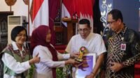 Hj. Hesti Haris Dorong Perajin Terus Berinovasi dan Jaga Warisan Budaya Daerah