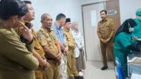 Jelang Operasi Bedah Jantung Pertama di Jambi, Gubernur Al Haris Pantau Persiapan RSUD Raden Mattaher Jelang Operasi Bedah Jantung Pertama di Jambi, Gubernur Al Haris Pantau Persiapan RSUD Raden Mattaher