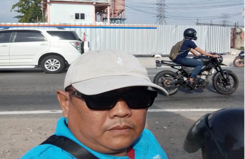 Anggota Badan Permusyawaratan Desa (BPD) Mendalo Darat Zainal Abidin di lokasi PT SAS. Anggota Badan Permusyawaratan Desa (BPD) Mendalo Darat Zainal Abidin di lokasi PT SAS.