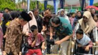 Gubernur Al Haris Salurkan Bantuan Dumisake Pendidikan di Merangin: Tak Ada Lagi Anak Jambi Putus Sekolah Karena Biaya