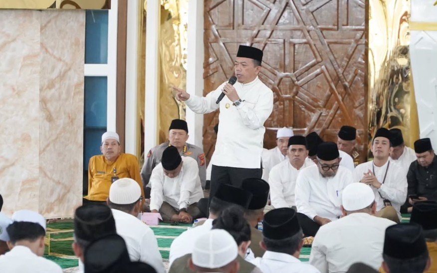 Hadiri Isra Mi’raj dan Haul Datuk Paduko Berhalo, Gubernur Al Haris: Jangan Lupakan Sejarah Perkembangan Islam di Jambi