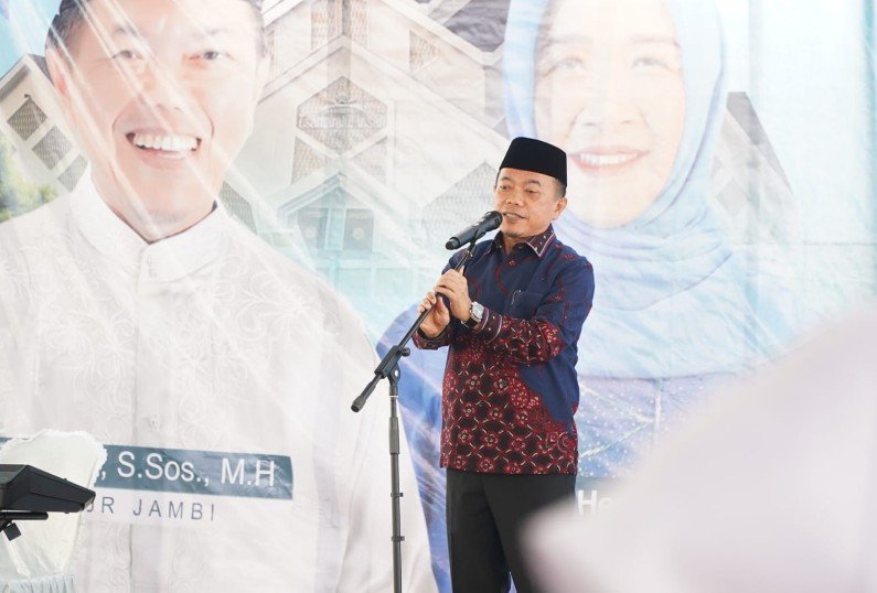 Halal Bihalal Sekaligus Open House di Kediaman Pribadi, Gubernur Al Haris Tekankan Pererat Kebersamaan