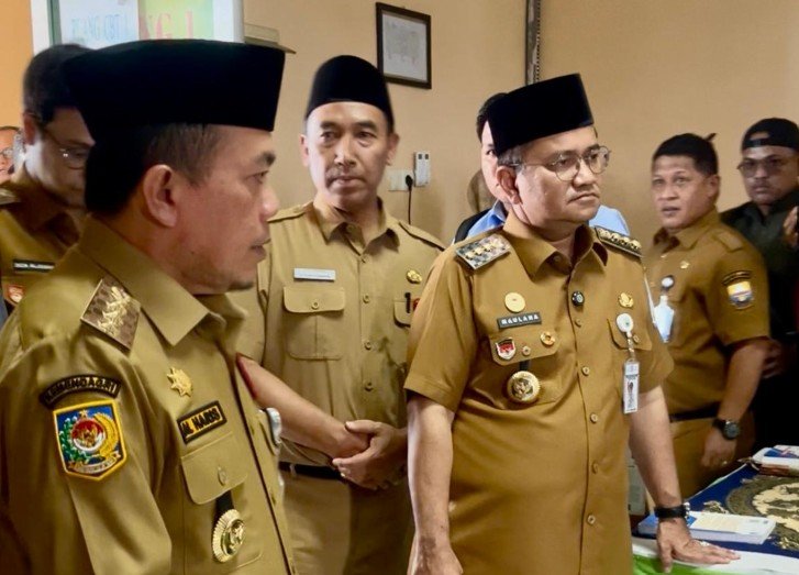 Gubernur Al Haris Tinjau Pelaksanaan Tes Kompetensi Akademik SMP di Kota Jambi, Tekankan Pemerataan Mutu Pendidikan