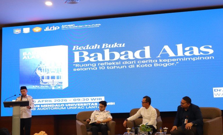 Gubernur Al Haris Hadiri Bedah Buku Babad Alas, karya Autobiografi-Reflektif Wamendagri Bima Arya Sugiarto
