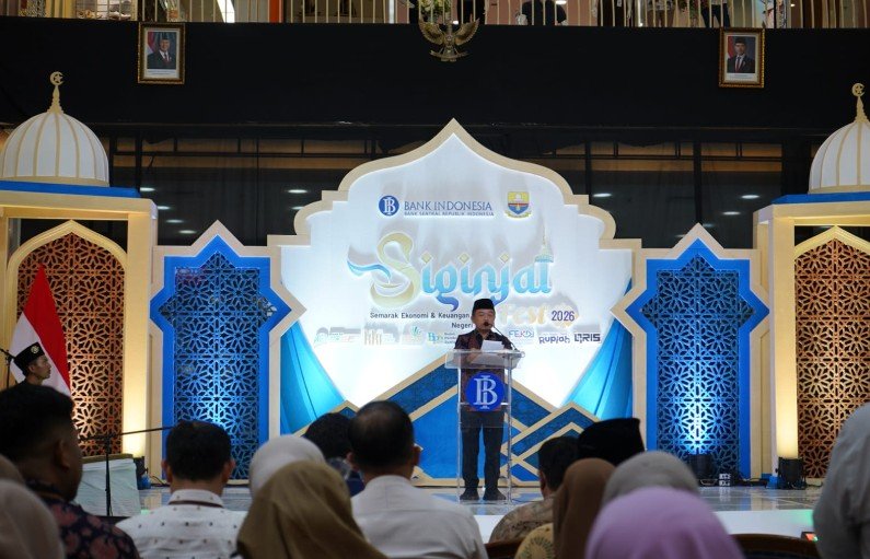 Gubernur Al Haris Ajak Masyarakat Membumikan Ekonomi Syariah