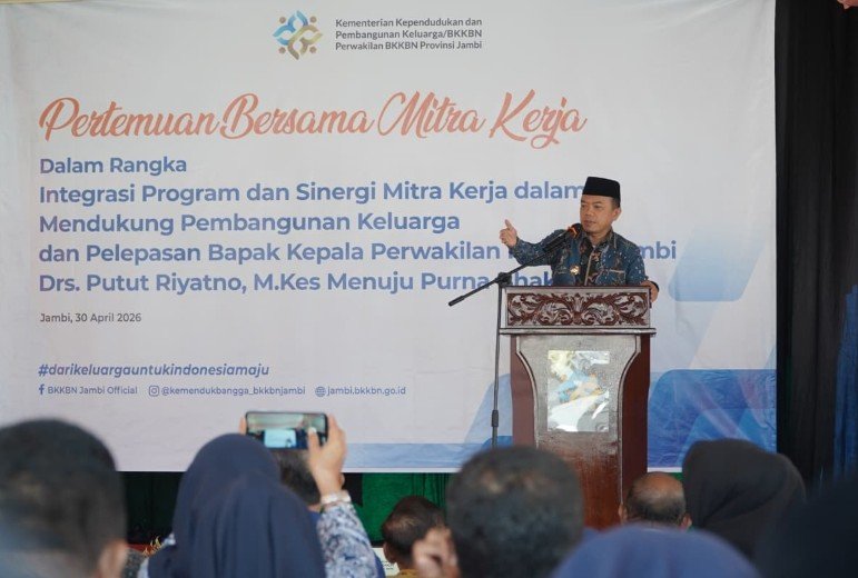 Memasuki Masa Pensiun, Gubernur Al Haris Apresiasi Kinerja Kepala BKKBN Provinsi Jambi Putut Riyatno