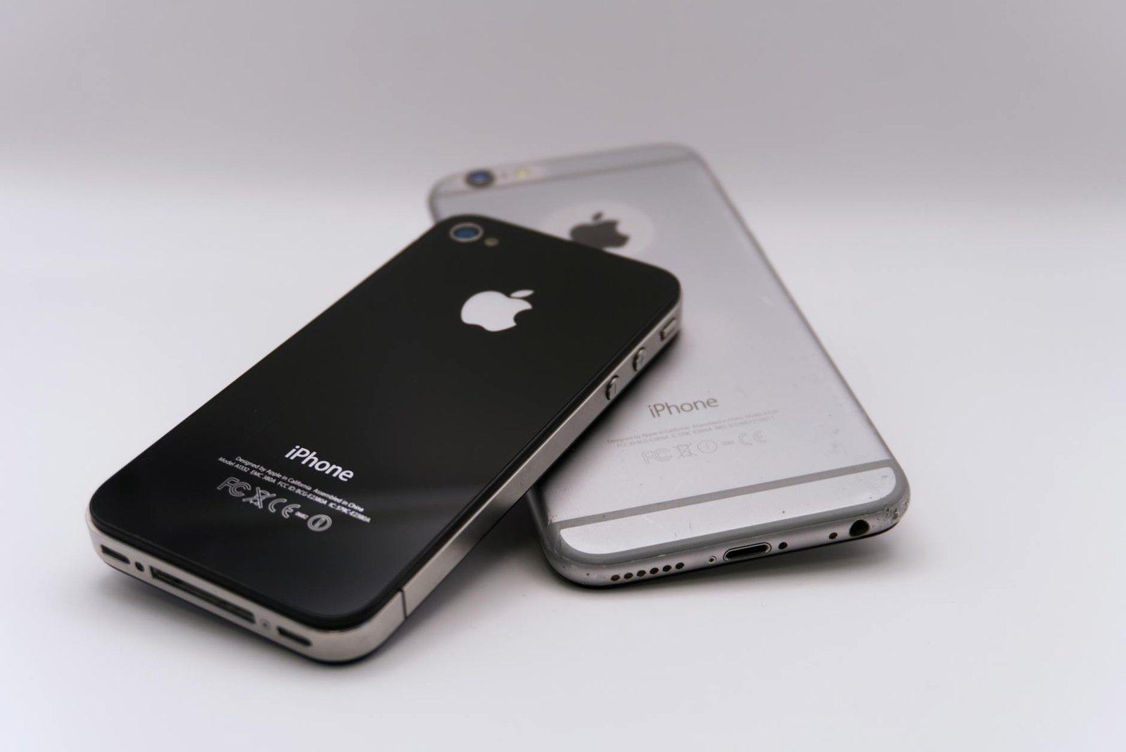 HP mirip iPhone dengan desain elegan, fitur lengkap, dan harga terjangkau untuk pengguna budget