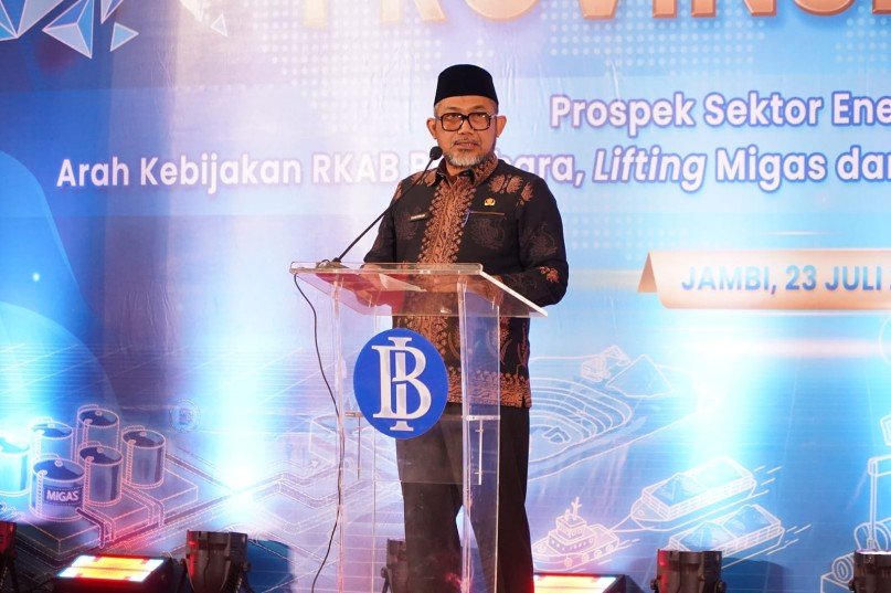 Hadiri Forum Ekonomi Bisnis, Sekda Sudirman Tekankan Tata Kelola Migas dengan Memperhatikan Aspek Lingkungan
