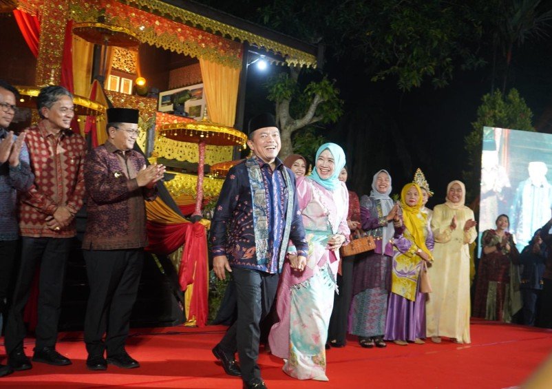 Gubernur Al Haris Buka Jambi Elok Nian Kota Jambi 2026: Bahagia Berbudaya di Serambi Tanah Pilih Pusako Betuah