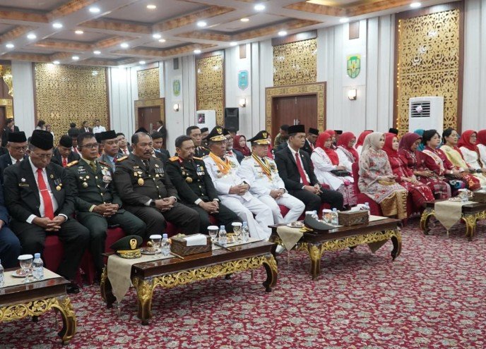 Gubernur Al Haris Ikuti Detik-Detik Proklamasi Kemerdekaan RI Secara Virtual